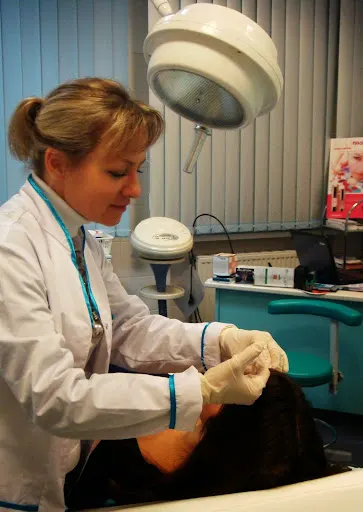 Derm-Al • Dermatolog • Alergolog • Podolog • Medycyna Estetyczna